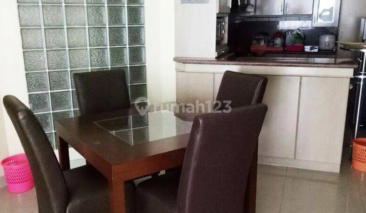 Disewa Taman Anggrek Condominium, Fully Furnished, 2 Bedroom, Lantai Tengah 2