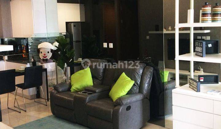 Taman Anggrek Residences 1 Bedroom Fully Furnished Good Condition, Pool View 2