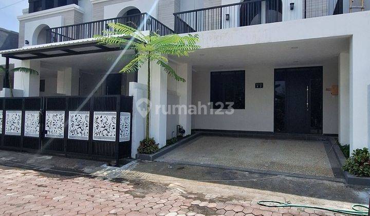 Ruko 3 Lantai Lokasi Super Mewah Palebon Raya Majapahit Semarang 2