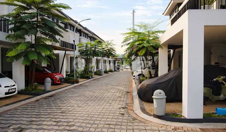 Rumah Mewah Kedungmundu Dekat Kampus Unimus Tengah Kota Semarang 2