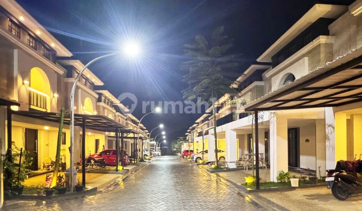 Perumahan.elit.2.lantai.di.banyumanik.semarang 2