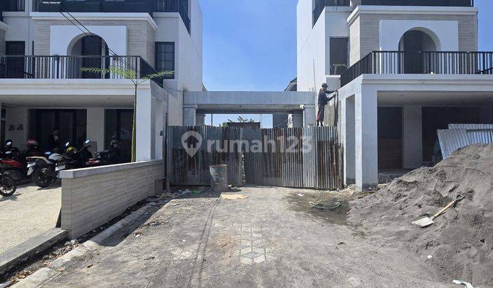 Rumah.tengah.kota.dekat Exittol.gayamsari.semarang