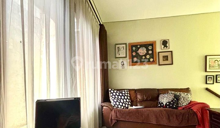 Beautiful Ready-to-Live House for Sale in Emerald Bintaro Jaya Near Tola