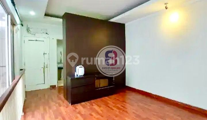Rumah Dijual di Kebayoran Bintaro Jaya Sektor 7