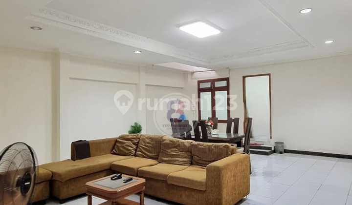 Rumah Murah Hitung Tanah, Bagus di Komplek di Bintaro Sektor 3 Rumah Murah Hitung Tanah, Bagus di Komplek di Bintaro Sektor 3