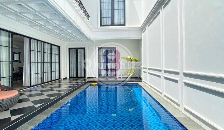 Rumah American Classic Dengan Swimming Poll Di Kebayoran Bintaro 1