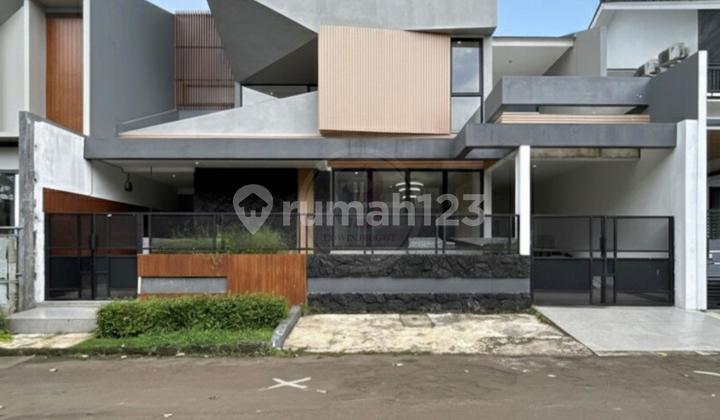 Rumah Baru dengan Kolam Renang di Bintaro Sektor 9 2