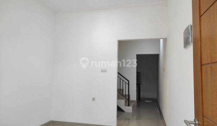 RUMAH BARU MINIMALIS MODERN 3 LANTAI DI TANJUNG DUREN, JAKARTA BARAT 1