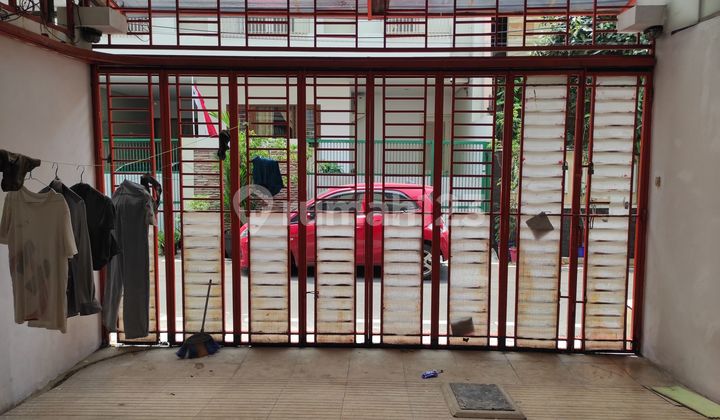 Rumah Siap Huni Minimalis 3 Lantai Di Cideng, Jakarta Pusat  2