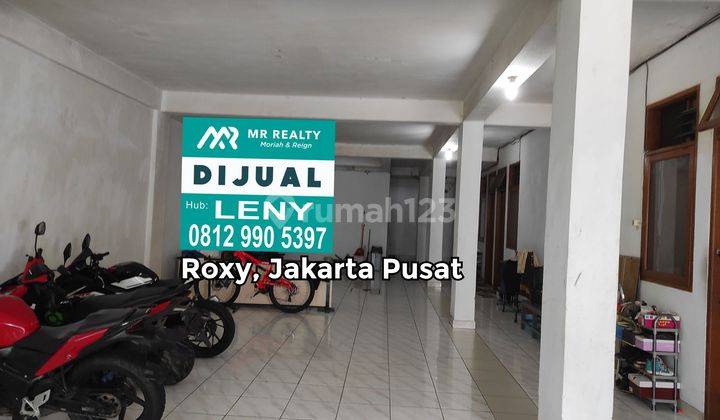 RUKO GANDENG TIGA DI ROXY, JAKARTA PUSAT 2