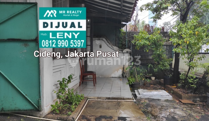 Bu...Bu...Turun Harga...Rumah Lama di Cideng, Jakarta Pusat, Lokasi Bagus, Hitung Tanah