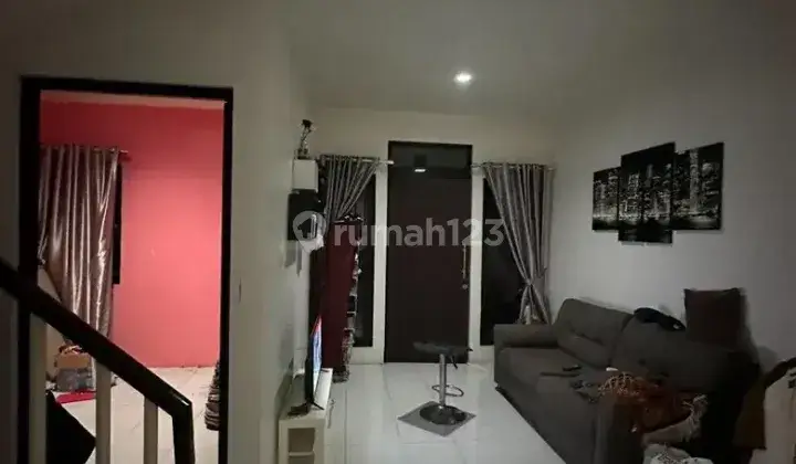 Rumah 2 Lantai Bagus Nyaman Untuk Keluarga Serpong Tangerang Selatan 2