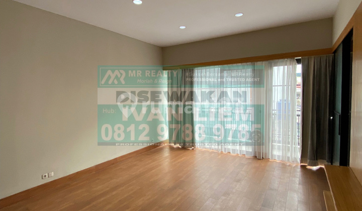 Jarang Ada, Rumah Modern Minimalis Di Tomang 2