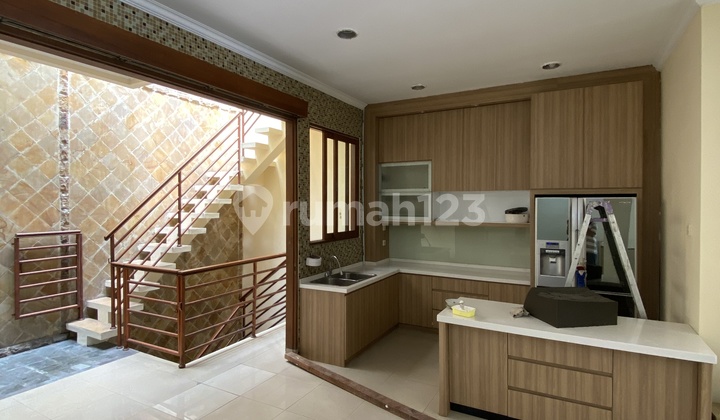 Rumah Lebar 10 Di Tomang Baru Renovasi Jarang Ada Rumah Lebar 10 Di Tomang Baru Renovasi Jarang Ada