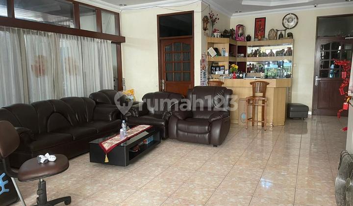 Dibawah NJOP Rumah Lebar 11.5 Panjang 36 di Cideng Dibawah NJOP Rumah Lebar 11.5 Panjang 36 di Cideng