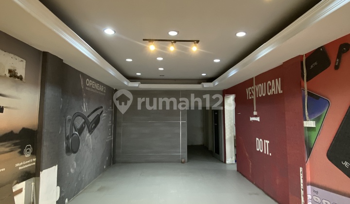 Ada Lift Barang Ruko Gandeng 3 di Cideng Dekat Harmoni Ada Lift Barang Ruko Gandeng 3 di Cideng Dekat Harmoni