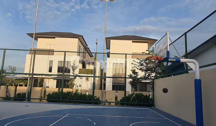 Rumah Bagus 3 Lantai Semi Furnished di Asya, Cakung, Jakarta Timur Rumah Bagus 3 Lantai Semi Furnished di Asya, Cakung, Jakarta Timur