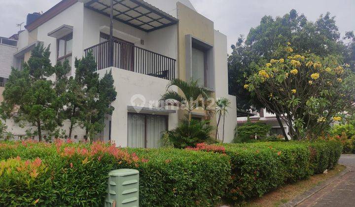 Rumah bagus siap huni 2 lantai shm dalam cluster di Jakarta garden city Jakarta timur  1