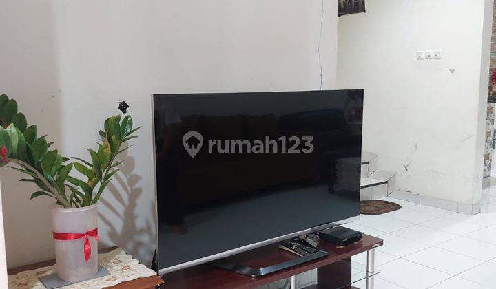 Rumah bagus 2 lantai shm di cluster aralia harapan indah bekasi  2