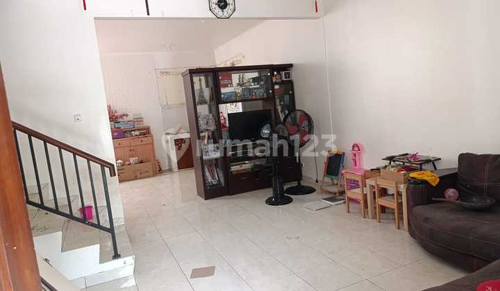 Rumah 2 Lt Startegis di Cluster Harmoni Harapan Indah  2