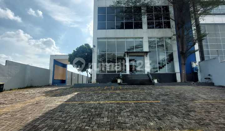 Disewakan Gedung Serbaguna 4 Lt Startegis Pinggir Jalan Di Harapan Indah 