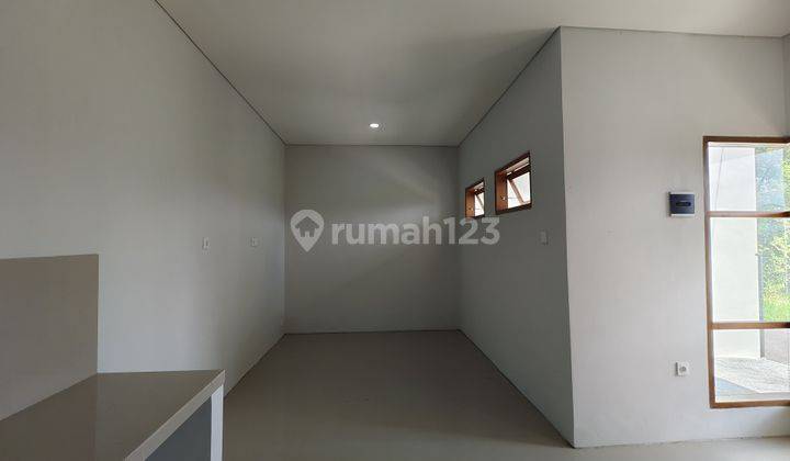 New House with Rice Field View, Safe and Comfortable Environment in South Denpasar 2