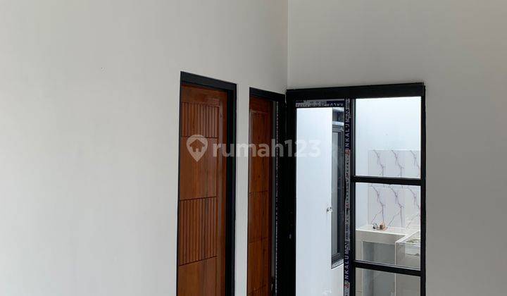 Rumah mewah murah bandung kota Rumah Semi Furnished SHM - Sertifikat Hak Milik Baru 2