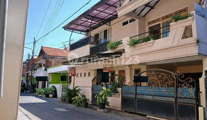 Gubeng Jaya Surabaya Boarding House