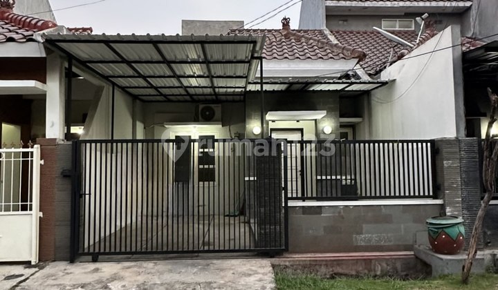 DISEWAKAN RUMAH DI PURIMAS DEKAT MERR GUNUNGANYAR 1