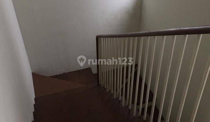 Disewakan Rumah 2 Lantai Green Wood Citraland 7