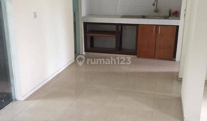 Disewakan Rumah 2 Lantai Green Wood Citraland 9