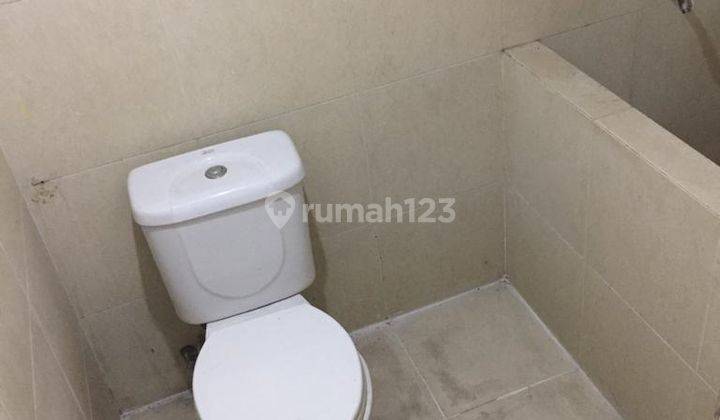 Disewakan Rumah 2 Lantai Green Wood Citraland 11