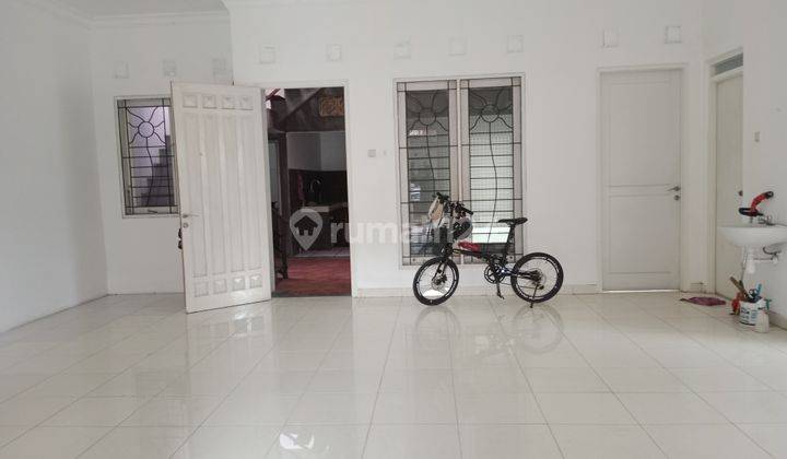 Disewakan Rumah Hook Purimas Siap Huni Bersih Terawat 8