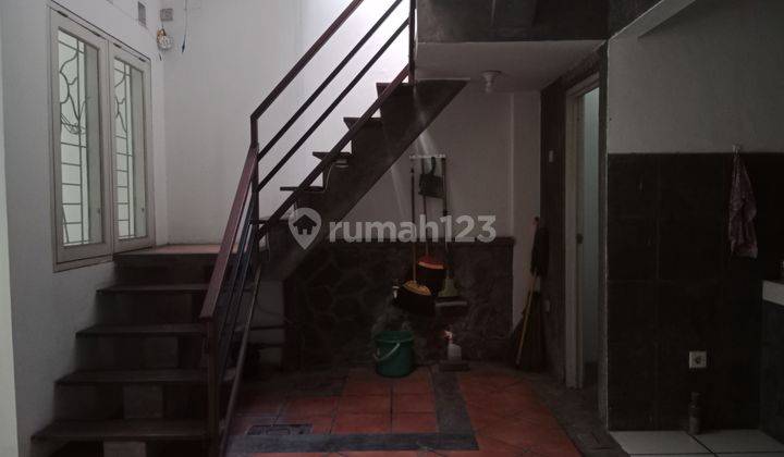 Disewakan Rumah Hook Purimas Siap Huni Bersih Terawat 13