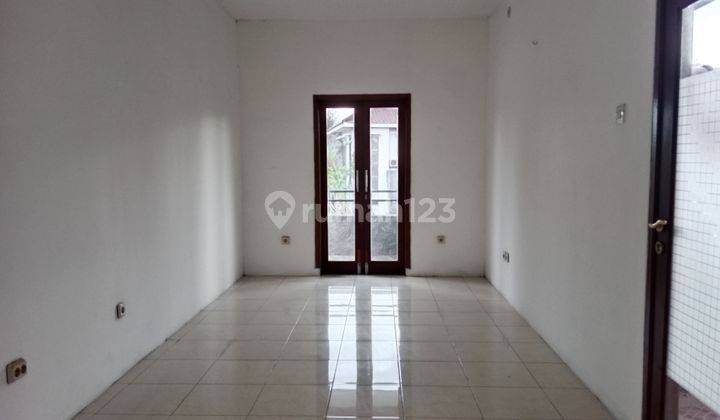 Disewakan Rumah Hook Purimas Siap Huni Bersih Terawat 15