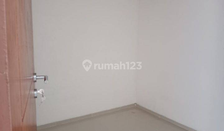 Disewakan Rumah Baru Pondok Tjandra 2 Lantai Siap Huni 2