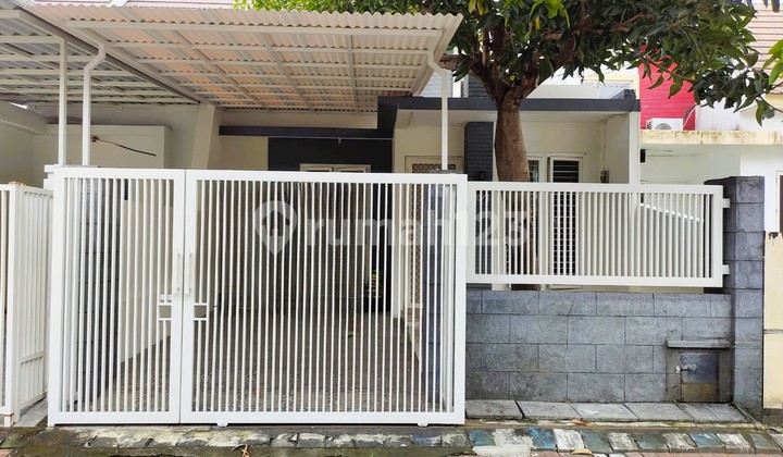 Rumah Furnish Dalam Cluster Perumahan Purimas Dekat Merr