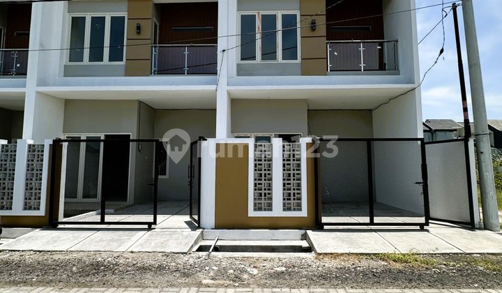 For Sale New House in Modern Tengah Gununganyar near UPN For Sale New House in Modern Tengah Gununganyar near UPN