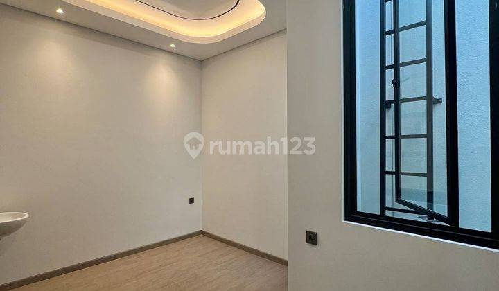 Dijual New Rumah Minimalis di Dharmahusada Mas 2