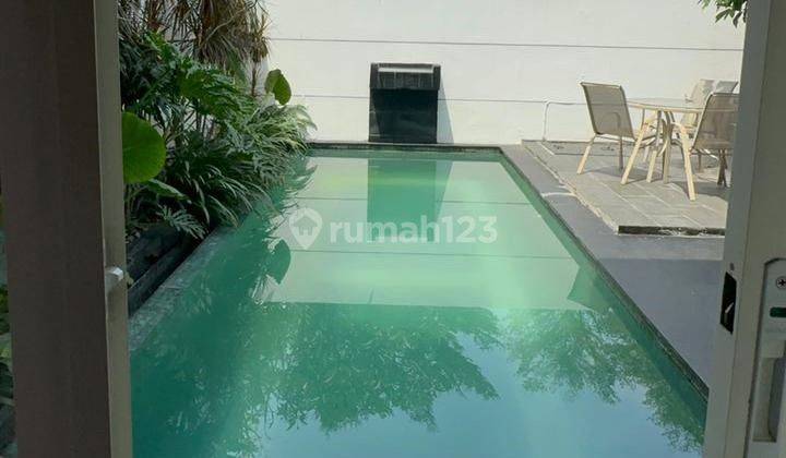 Dijual Disewakan Rumah Terawat Nyaman Forest Mansion Full Furnished + Private Pool 2