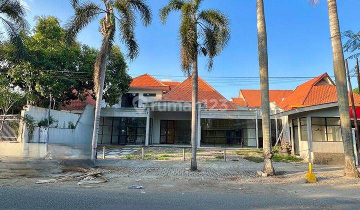 Dijual Rumah Komersil di Jalan Kapuas Dekat Raya Darmo 1