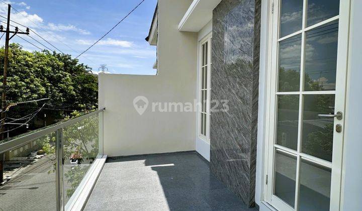 Dijual Rumah 2 Lt Baru Gress Tenggilis Mejoyo Dekat Ubaya 2