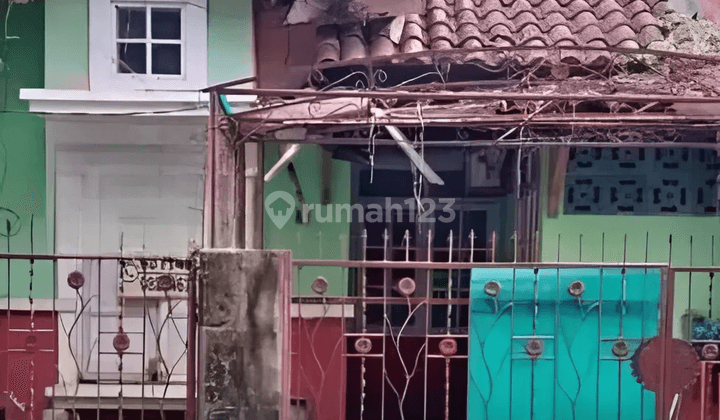 Rumah di Sekitar Jalan Metro Tanjung Bunga
, Makassar 1