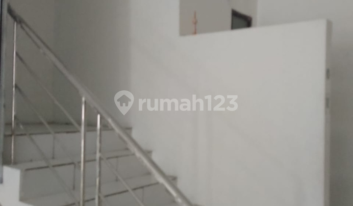 For Rent: Shop House in Makassar near AP Pettarani Street, Pengayoman Street, Adiyaksa Street 2