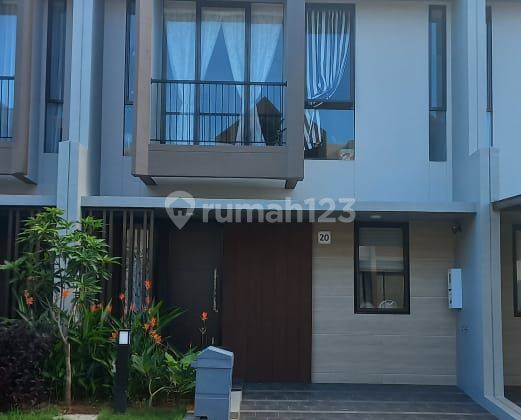 Rumah di Dekat Bandara, Jl Ir Sutami, Summarecon
, Makassar 1