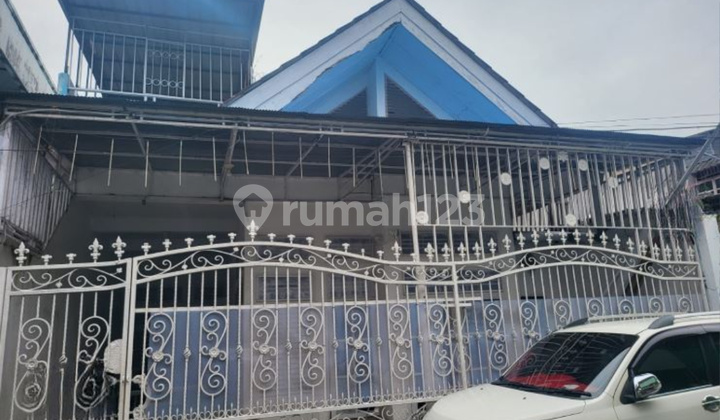 House for Sale in Makassar near Tentara Pelajar Street, Tarakan Street, Dr Wahidin Sudirohusodo Street 1