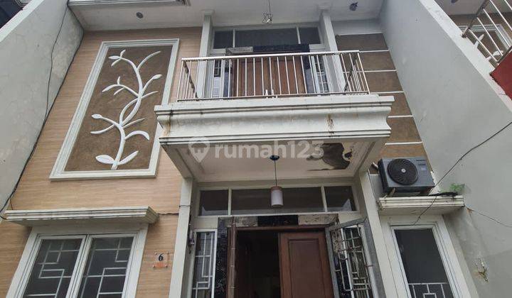 Rumah di Makassar Kota Sekitar Jalan Letjen Hertasning, Jalan Tun Abd Razak, Jalan Aroepala, Makassar 1