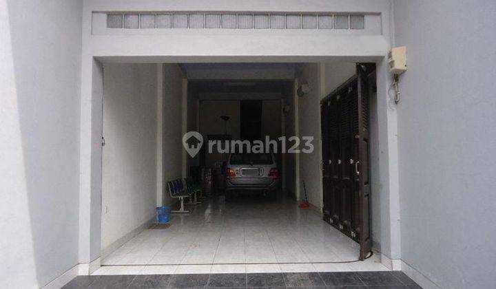 Ruko di Makassar Sekitar Jl Urip Sumoharjo, Jl Maccini Raya, Jl Ap Pettarani, Makassar 1