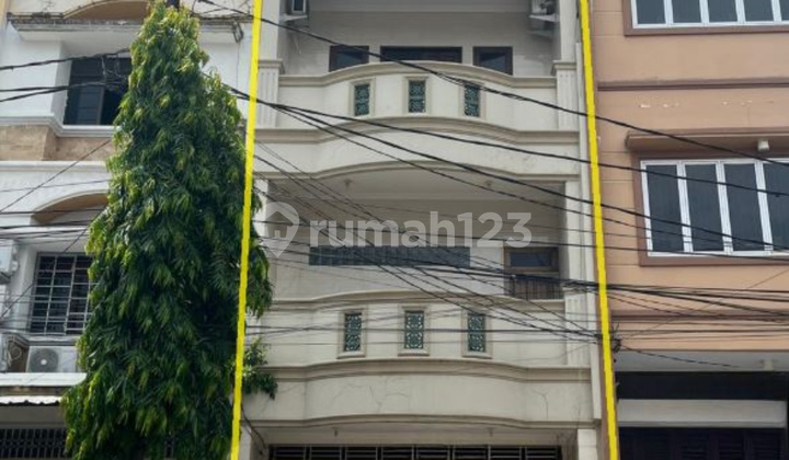 For Sale Shop House Makassar Around Jalan Nusantara, Jl Sulawesi, Jl Sumba 1