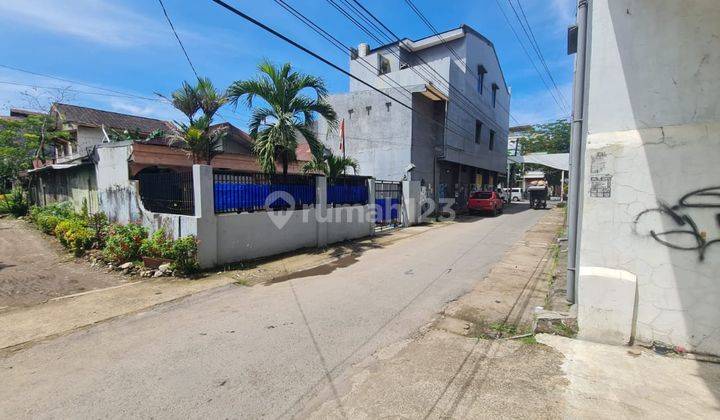 Rumah di Makassar Sekitar Jalan Veteran, Makassar 2